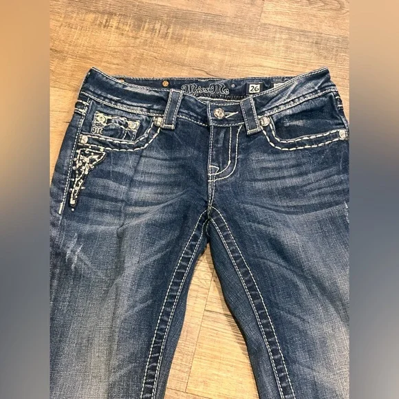 Miss Me Premium Embellished Jeans Size 26 - Picture 7 of 13